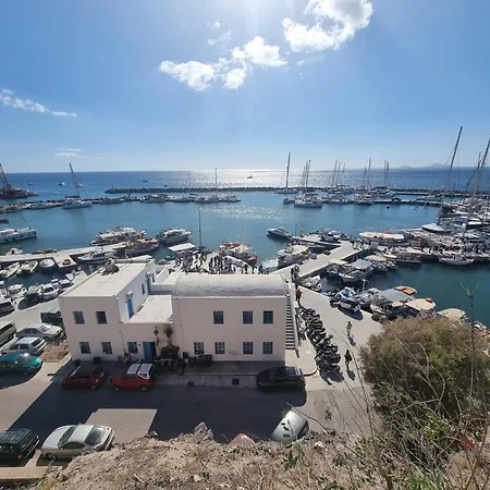 Pleasure Black Santorini 3*