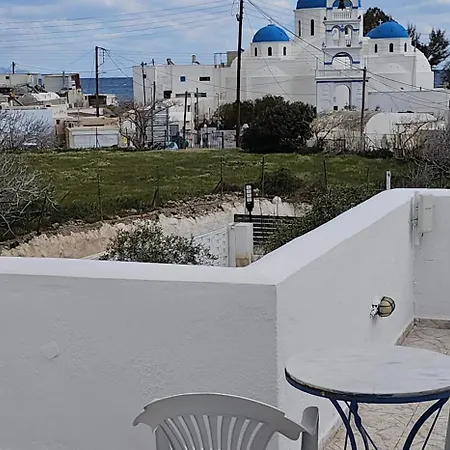 Pleasure Black Santorini 3*